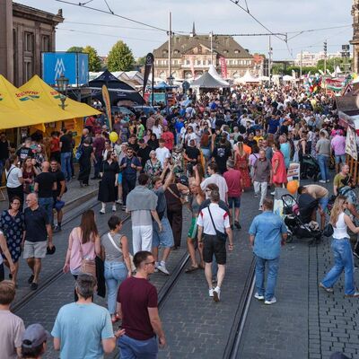 Bild vergr&ouml;&szlig;ern: Sophienstraße in Dresden